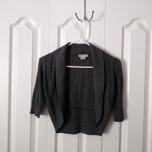 Gray Cropped Cardigan Size Small - Picture 3 of 6